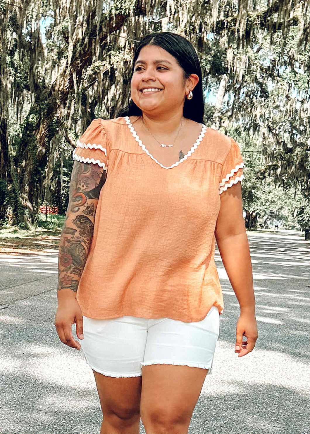 Wavy Trim Ruffle Top | Peachy