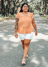 Wavy Trim Ruffle Top | Peachy