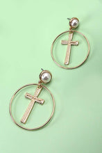 Round Cross Pearl Earring