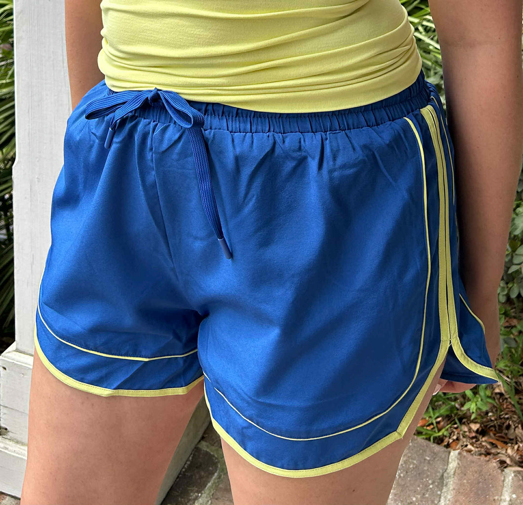 Bounds Active Shorts | Blue/Butter Yellow