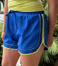 Bounds Active Shorts | Blue/Butter Yellow
