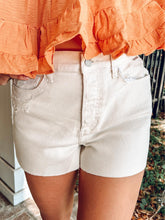 Leigh Distressed Shorts | Vintage White