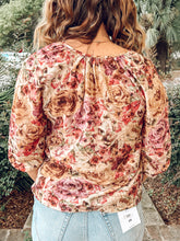 Romance Floral Flowy Top | Mauve