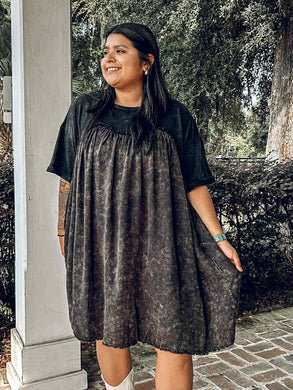 Mineral Washed Sweetheart Dress | Black