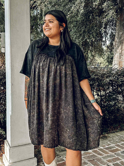 Mineral Washed Sweetheart Dress | Black