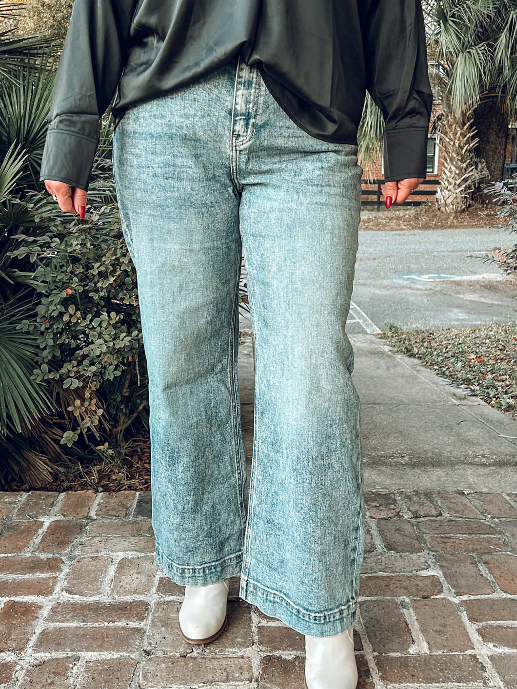 Lynn Baggy Denim | Acid Wash