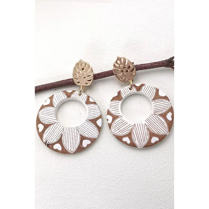Matte Leaf Floral Earring | White