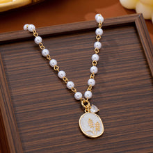 Pearl Chain Floral  Pendant Necklace