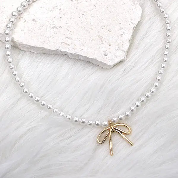 Bow Pearl Chain Necklace