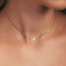 Cross Necklace | Gold