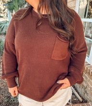Falling Raw Knit Plus Top | Chocolate