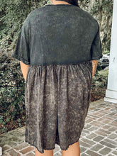 Mineral Washed Sweetheart Dress | Black