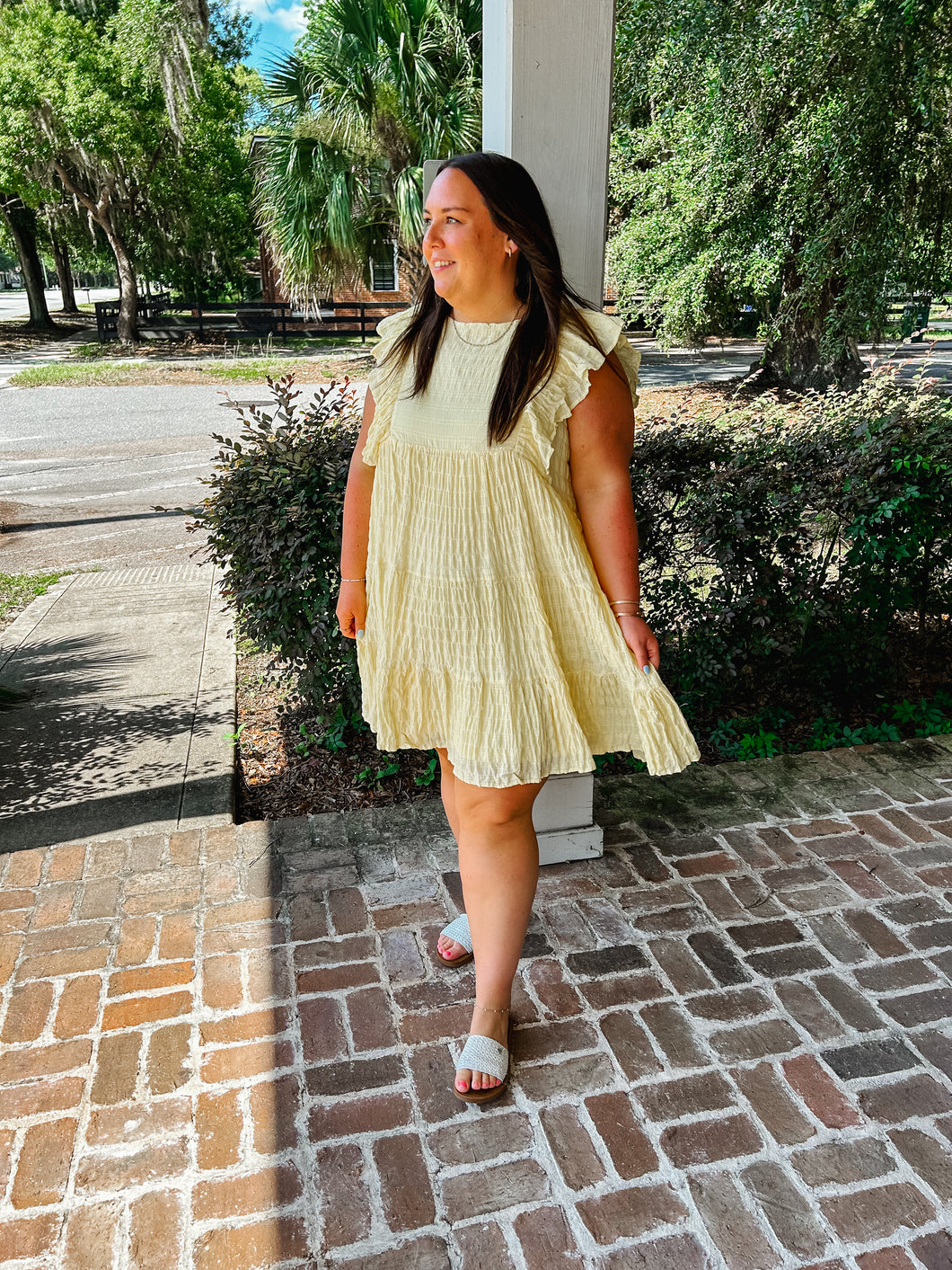 Textured Shadow Curvy Dress | Yellow