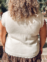 Vintage Embriodery Scalloped Vest | Taupe