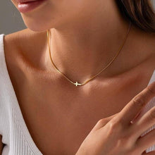 Cross Necklace | Gold