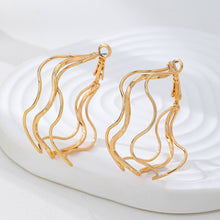 Textured Wavy Gold Hoop Earrings | Gold