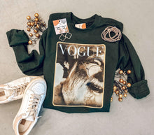 Vouge Santa Sweatshirt | Green