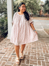 Annie Ditzy Floral Dress | Pink