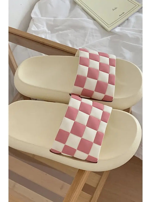 Checkered Slides | Mauve