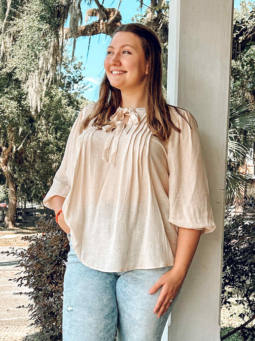 Bow Pleated Top Curvy | Cream