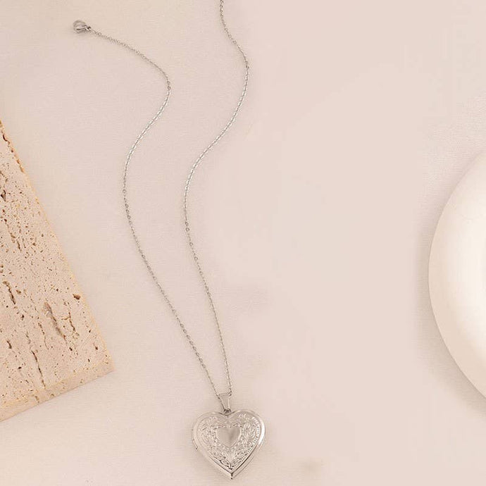 Heart Locket Necklace | Silver