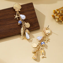 Pearl Shell Fish Cluster Earrings | Gold