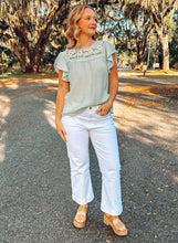 Cropped Flare Denim | White