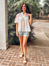 Textured Embriodery Puff Top | Cream