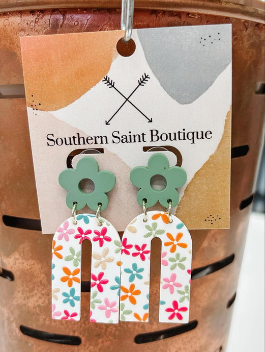 Arched Floral Sage Earring