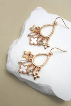 Charm Clover Teardrop Earring