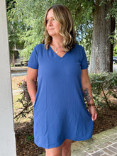 Airflow Shift Dress | Navy