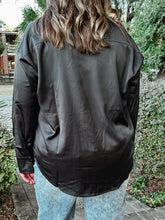 Shine Satin Top | Black