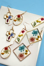 Vintage Dried Flower Earring