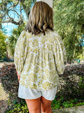Peony Wave Top | Lime