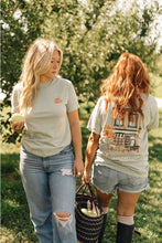 Pumpkin Market Tee | Taupe