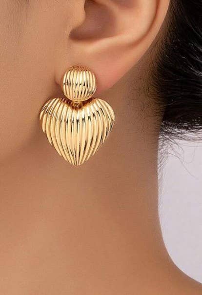 Heart Ribbed Earring | Gold