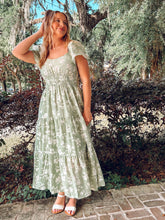 Light Floral Tiered Dress | Green
