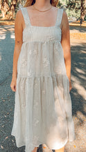 Gingham Embroidered Dress | Vintage