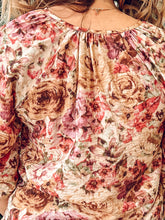 Romance Floral Flowy Top | Mauve