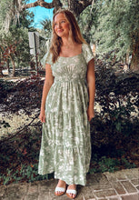 Light Floral Tiered Dress | Green