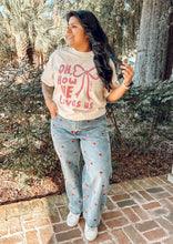 Oh How He Loves Us Tee | Cream