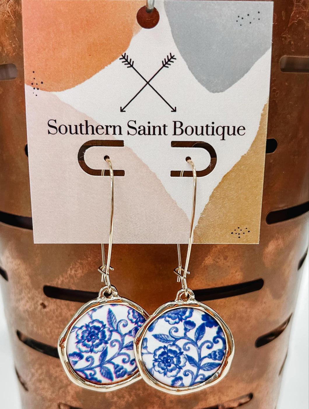 Floral Disc Blue Earring