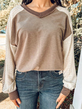 Lace Crochet Sleeve Top | Acorn