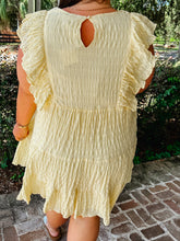 Textured Shadow Curvy Dress | Yellow