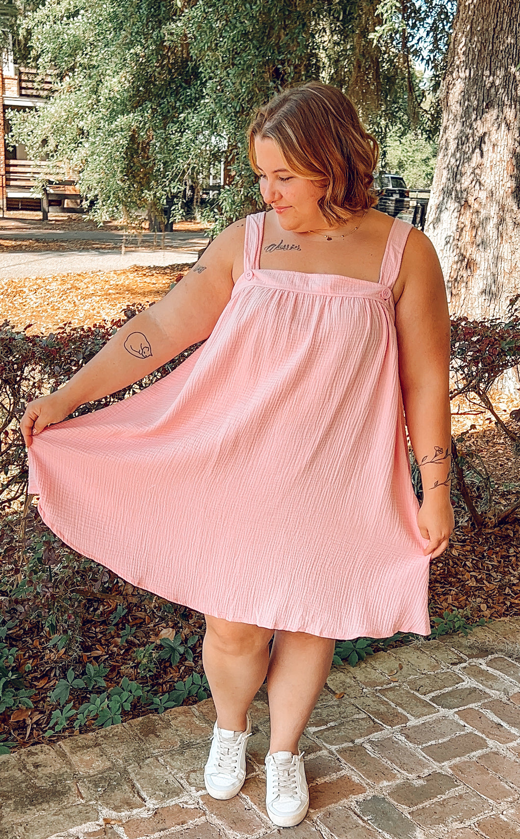 Glow Button Strap Dress | Pink