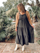 Stroll Overall Midi Dress | Black