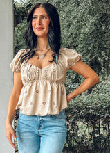 Embroidered Daisy Babydoll Crop | Taupe