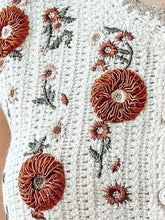 Floral Embroidery Vest | Cream