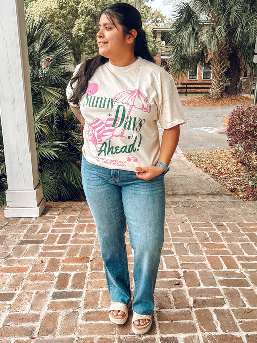 Sunny Days Ahead Tee | Cream