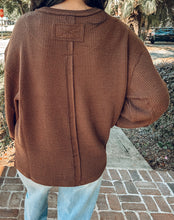 Textured Exposed Seam Knit | Chocolate
